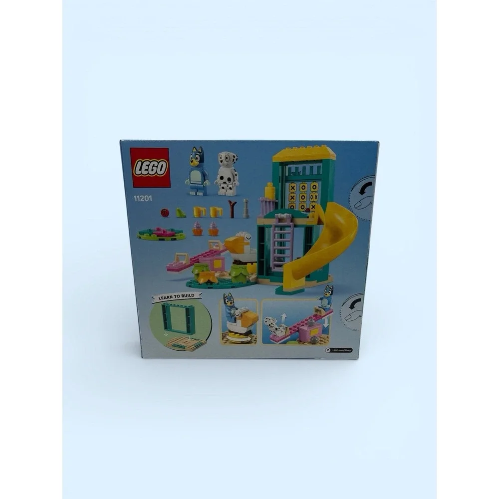 LEGO Bluey Playground Fun with Bluey and Chloe Complete‎ Set 104 Pieces (11201)